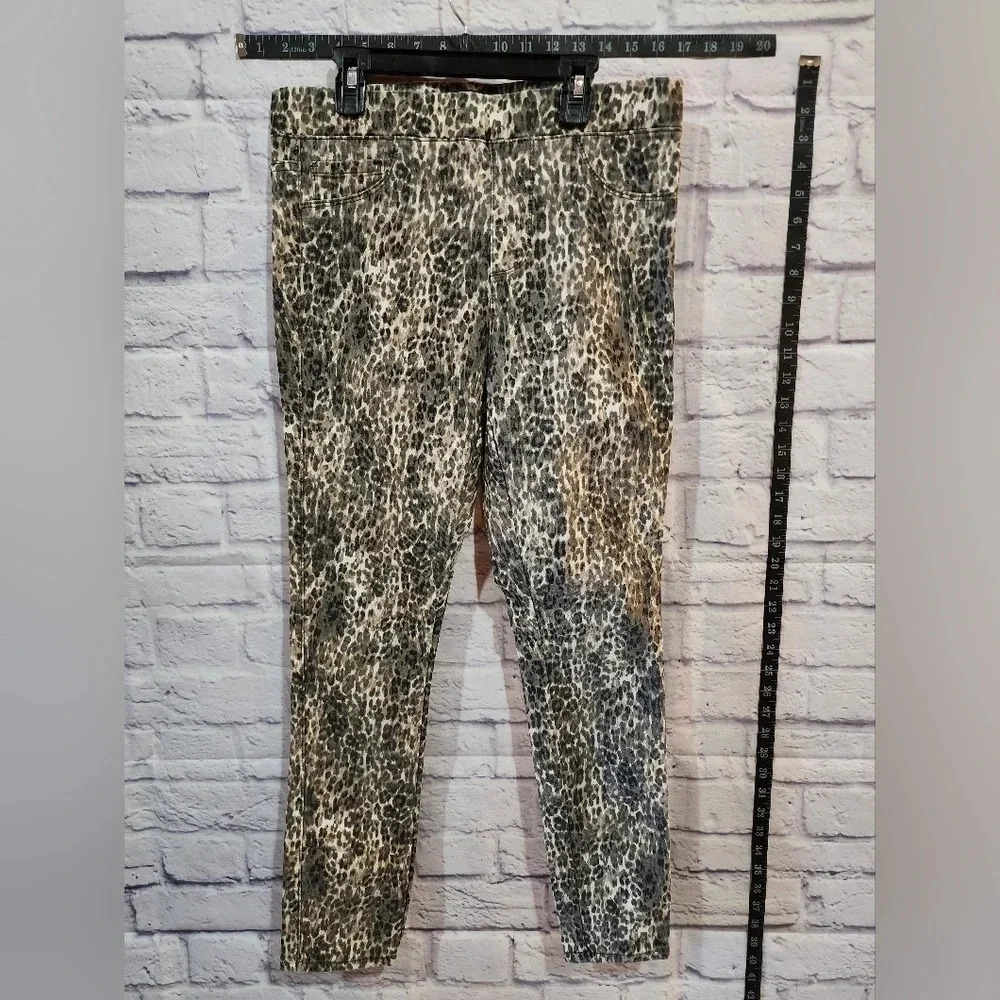 Royalty For Me Cheetah Print Stretch Pull On Pants Medium